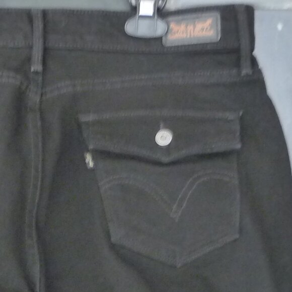 Levi's 525 Perfect Waist Straight Leg Jeans 31X32 - Picture 5 of 12